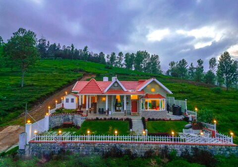 EMYs Misty Charm Private Villa Ooty by VOYE HOMES