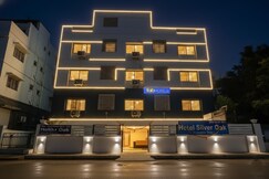 FabExpress Silver Oak, Pune FabExpress Silver Oak, Pune