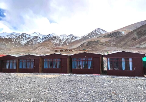 Pangong Delight Camps and Cottages