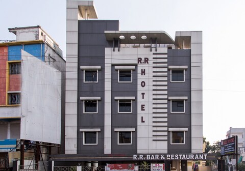 R R Hotel