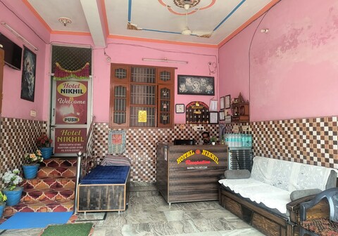 Hotel Nikhil
