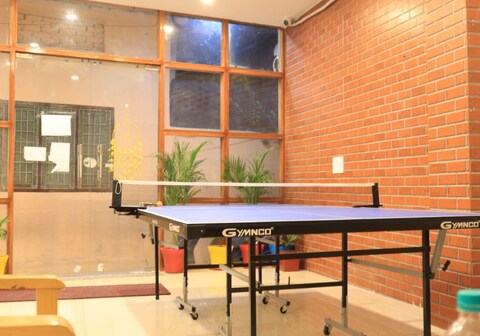 Tatsat Hostel- Laxman Jhulla