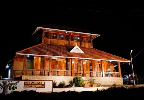 JACKROOT HERITAGE INN ATHIRAPPILLY