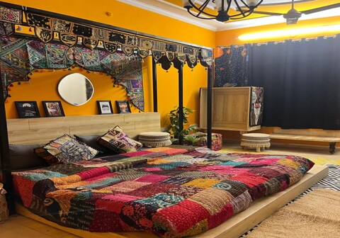 Cozy room 1 bhk Near Ganges