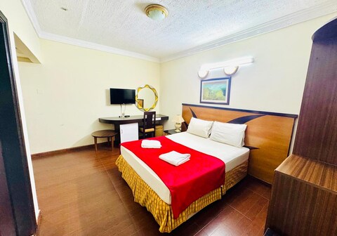 SHOBHA SUPER DELUXE FURNISHED APARTMENT NEAR UNION METRO STATION