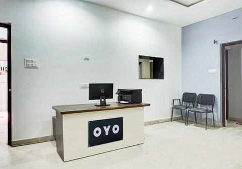 HotelGalaxy Residency Airport Stay