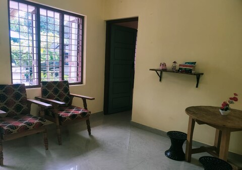 Varkala Entire Ac Home Kitchen Balcony