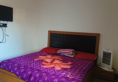 Lokmohini luxury stays