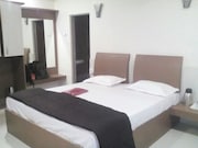 Hotel Yogi Raj Palace , Shegaon Hotel Yogi Raj Palace , Shegaon
