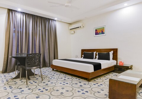 Townhouse Coastel Sun View Hotels