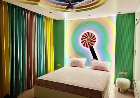 Candy | Jacuzzi, TV, Kitchenette, Insta-worthy 1BR