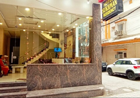 Sukhman Residency