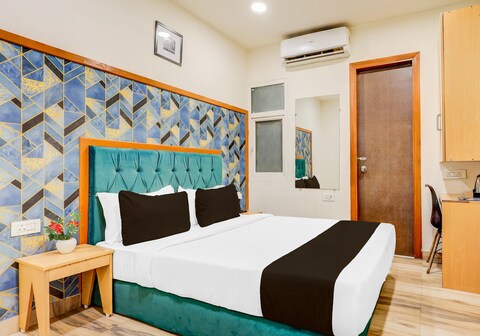 Super Townhouse Hotel Silver Saffron