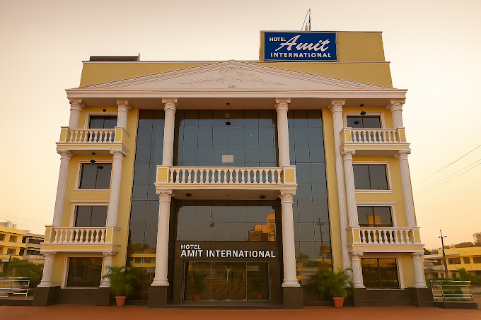 Hotel Amit International