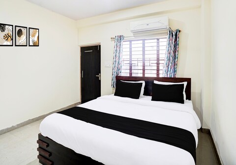 Hotel O The Crown Inn