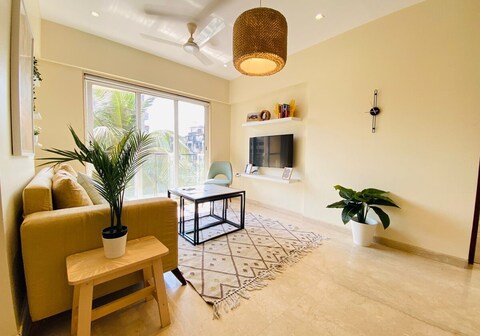 18 A, Khar West by Connekt Homes