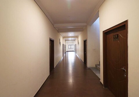 Hotel O Siddharth Villa