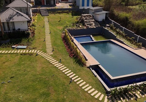 COORG TIGER EYE BACKWATER RESORT