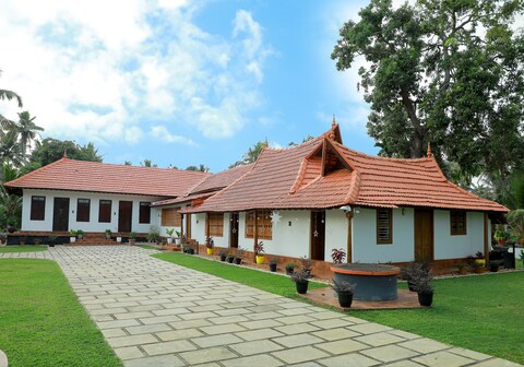Mulanthanam Heritage Villa