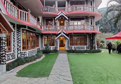 ORANGE VILLA BY FORES-TEA