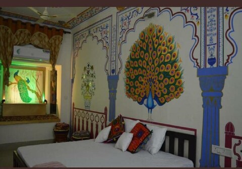Golden Peacock Heritage HomeStay, Jaipur