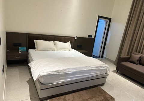 Riddhima Home Stay