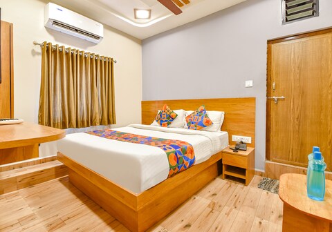 FabHotel Gokul Villa