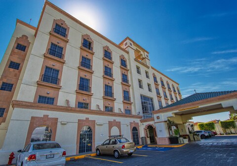 Holiday Inn LEON