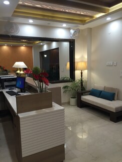De Bougainvilla, Varanasi De Bougainvilla, Varanasi