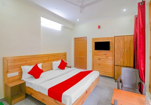 Hotel O White Mountains