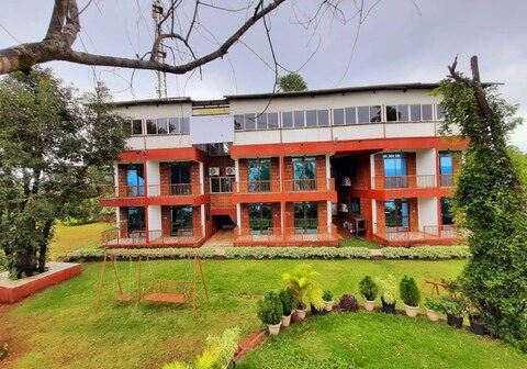 NANDANVAN TENT AND RESORT