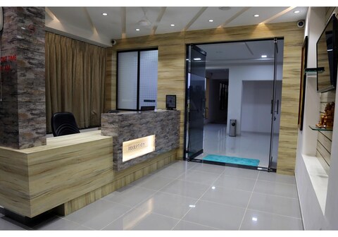 Hotel Iris