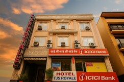 Hotel TJS Royale, Karol Bagh, Delhi Hotel TJS Royale, Karol Bagh, Delhi