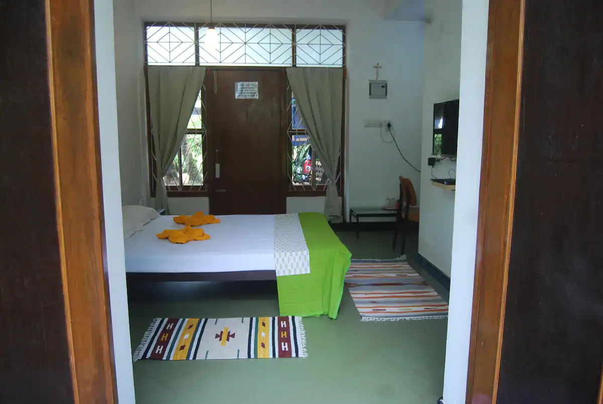 Cozy one bedroom apt with bath