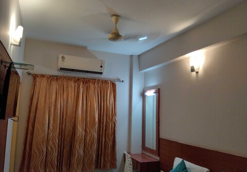 Hotel O RKH Residency