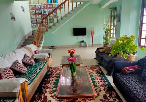 The Scarlett Homestay. Kalimpong
