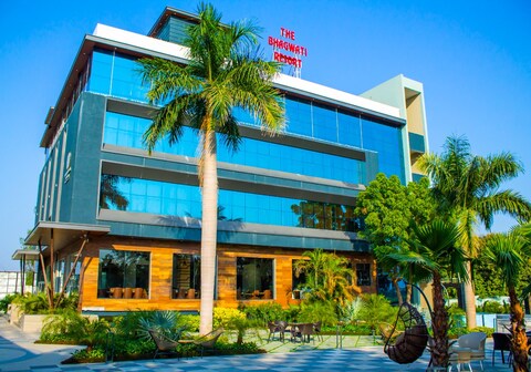 The Bhagwati Resort