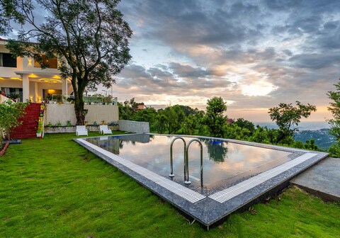 Cedar Haven by VEO - Part of StayVista