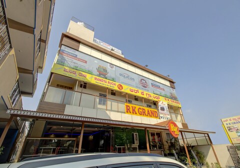 Hotel Rk Grand