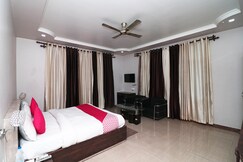 OYO 4635 Sheetal Hotel, Haldwani OYO 4635 Sheetal Hotel, Haldwani