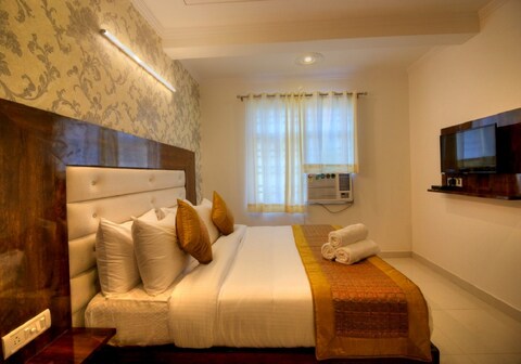 Hotel Ark Of Avalon Mahipalpur Delhi Airport