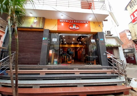 HOTEL J.J. RESIDENCY