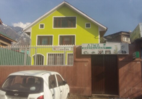 Bibi Jan Guest House