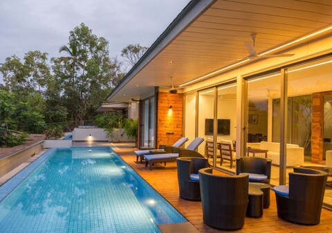 The Deck 4BHK Infinity Pool Villa