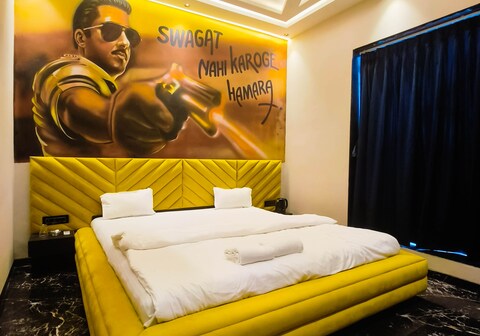 Bollywood Villa by Trident Villa