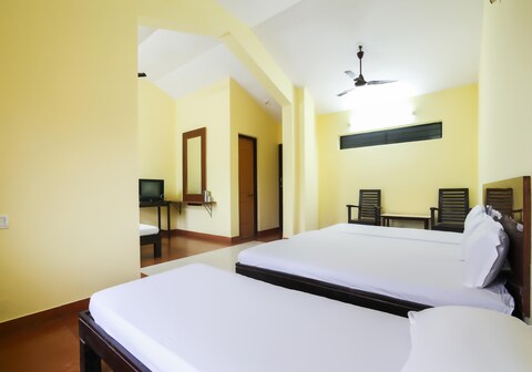 SPOT ON 40731 Hotel Raviraj Classic