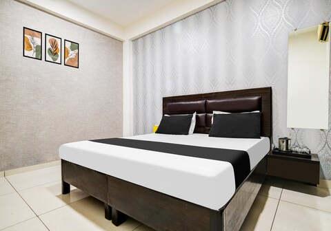 Hotel O Shree Golden Wing Palace