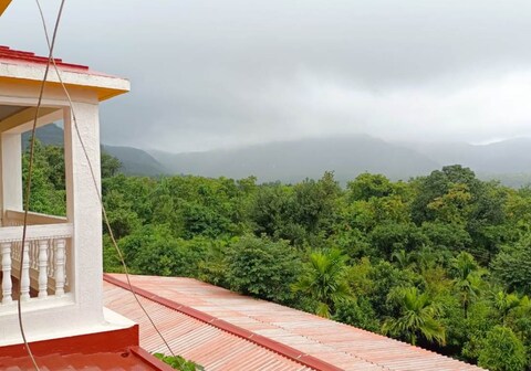 Malhar Mount Villa