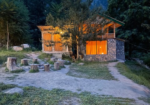 Moksha - By The River | Rooms & Guided Treks