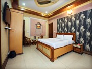 OYO 10990 Gobind Regency, Chandigarh OYO 10990 Gobind Regency, Chandigarh